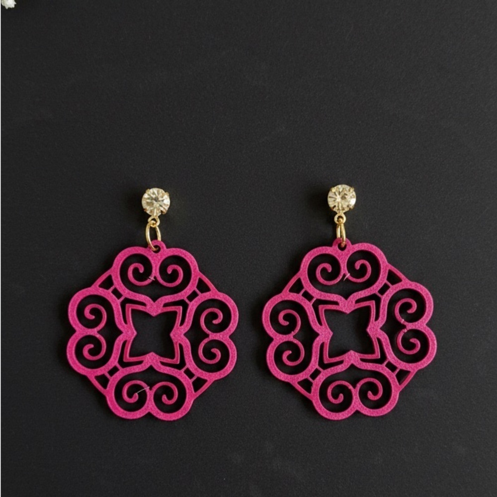 Gold and Burgundy Color Shift, Filigree Earrings - Picture 1 of 7